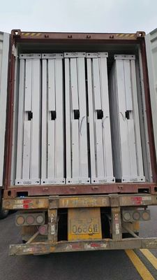20ft 40ft Prefab складывающихся контейнерных домов с Q235/Q345 легкой стальной структуры рамы