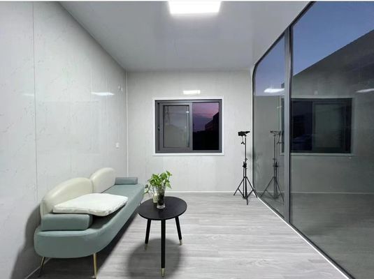 Ресторан Apple Cabin Prefab House с стенкой из резной доски и материалами, устойчивыми к погодным условиям
